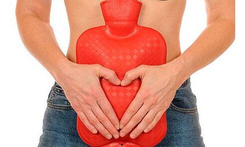 La prostatitis purulenta provoca inflamación de la vejiga y los riñones. 